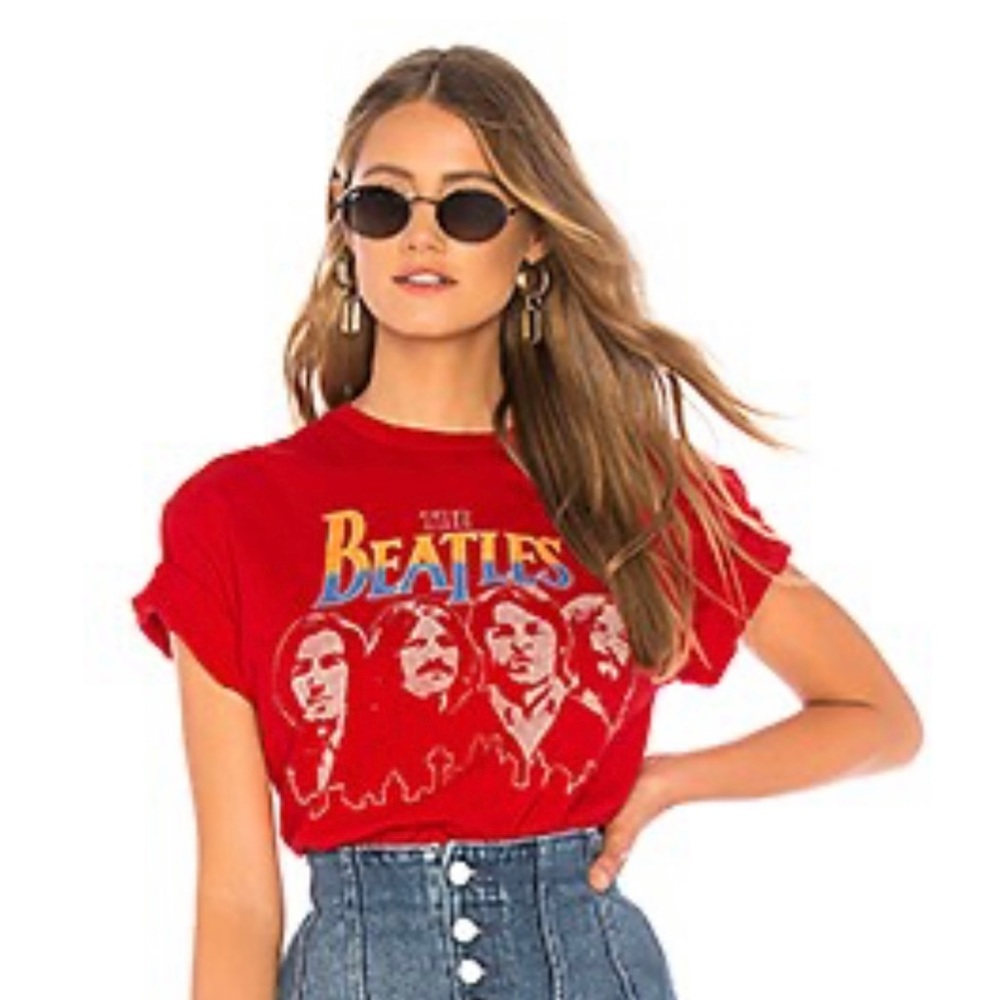The Beatles T shirt (can fit small)